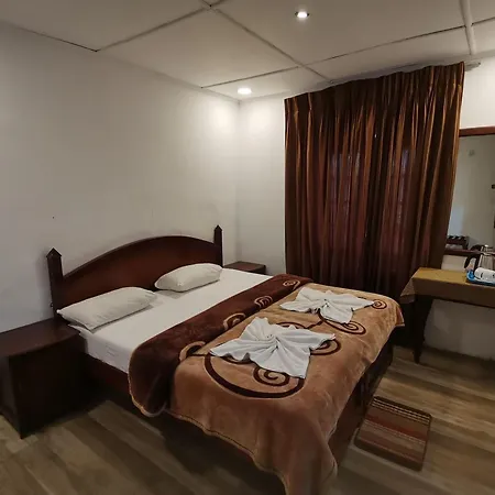 Silver Falls - Hotel 3*