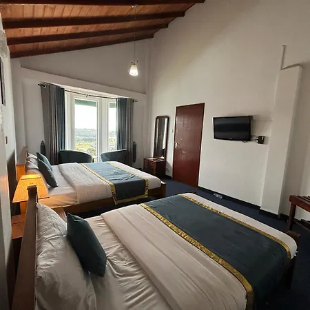 Hotel Aoki Nuwaraeliya 2*