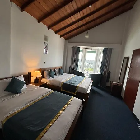 Hotel Aoki Nuwaraeliya 2*