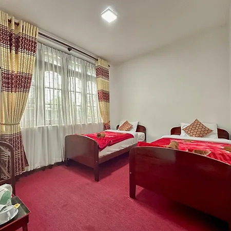 Hills Rest 3*