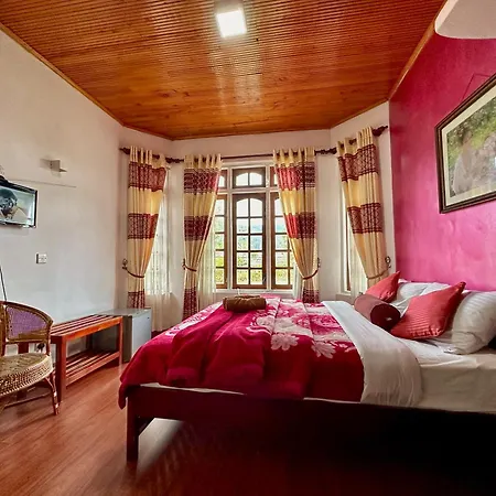 Hills Rest Guest house 3*
