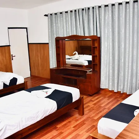 Hotel Nil Palace By Travabay Holidays Nuwara Eliya