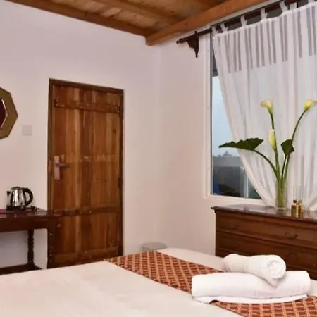 Santa Catherina Homestay *