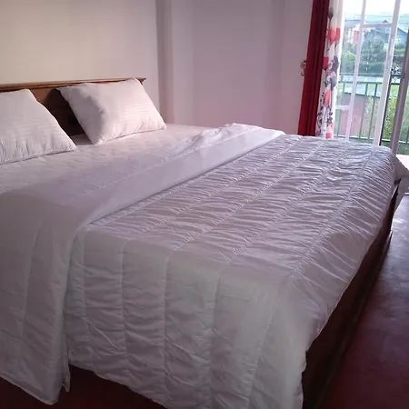 Homestay Serenity Heights *