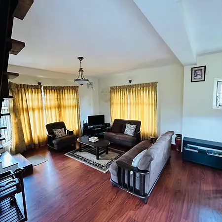 Moon View Holiday home Nuwara Eliya