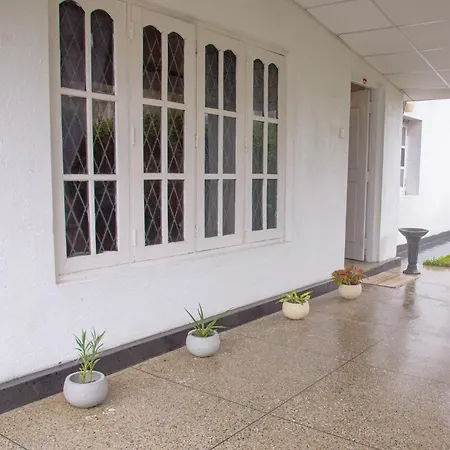 Inn Rose Palace