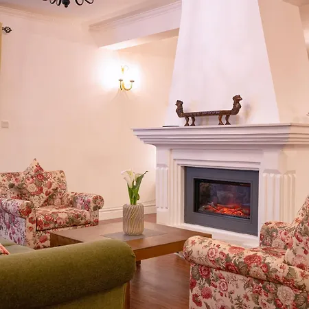 Winchester Little England Hotel