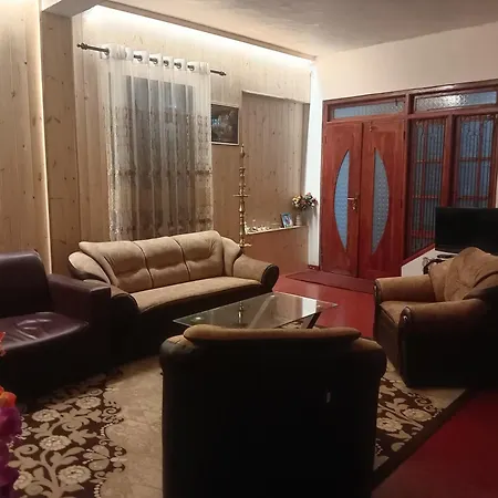 Homestay La Rose Geust House Nuwara Eliya