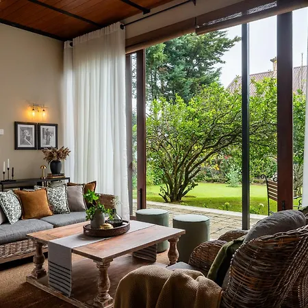Tathya Hills - Boutique Garden Escape Bed & Breakfast
