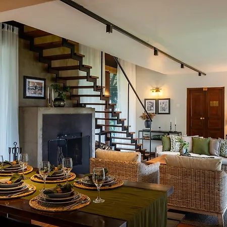 Bed & Breakfast Tathya Hills - Boutique Garden Escape