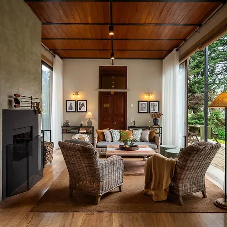 Tathya Hills - Boutique Garden Escape Bed & Breakfast