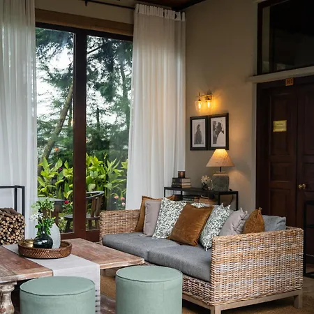 Tathya Hills - Boutique Garden Escape