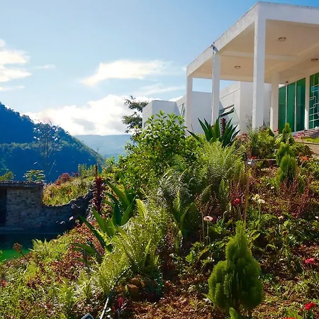 Singha Sanasa Luxury Homestay