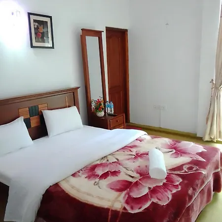 Drizzle Ridge Hotel