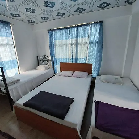Homestay Sanara Homestay *