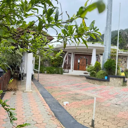 White Tower Hotel Nuwara Eliya