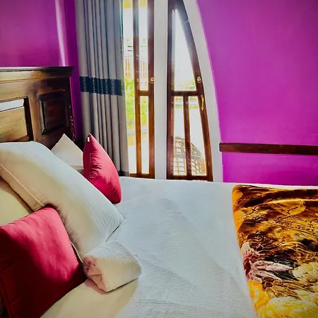 White Tower Hotel