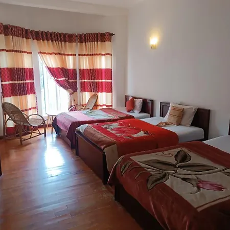 Rose Garden Homestay