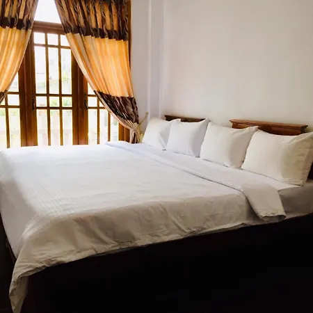 Guest house Grand Nauro 2 *