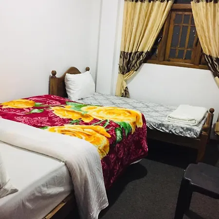 Grand Nauro 2 Guest house Nuwara Eliya