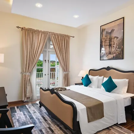 Hotel Mihidum At 3*