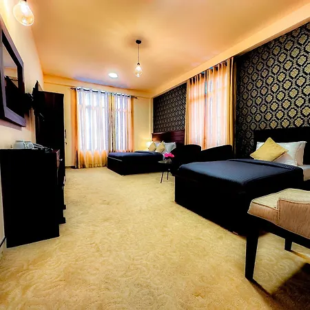 Hotel Hills By Kubura 3*