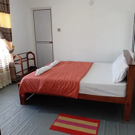 Lodge Peace Nest Nuwara Eliya