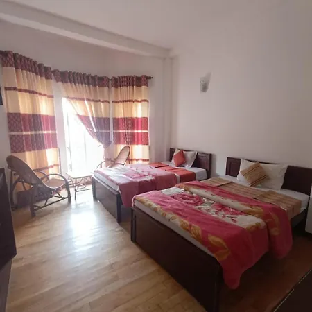 Rose Garden Homestay