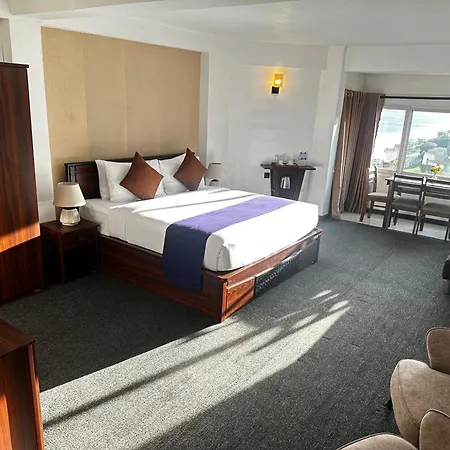 Hotel Summer Bliss Nuwara Eliya