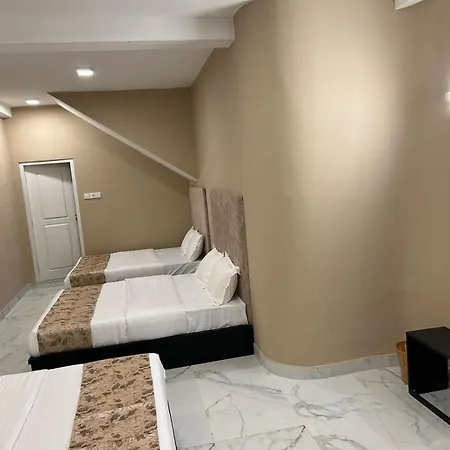 Hotel Royal Bliss