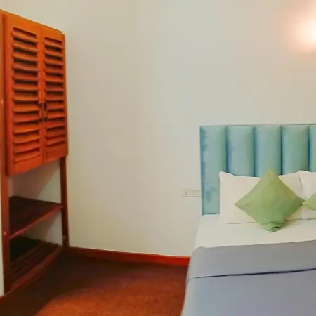Bed & Breakfast The Blues 3*