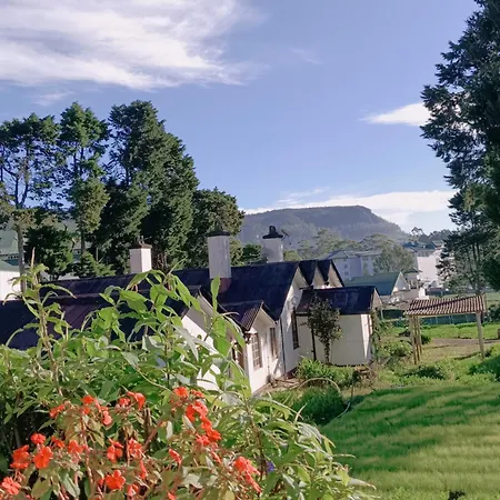 The Blues Bed & Breakfast Nuwara Eliya