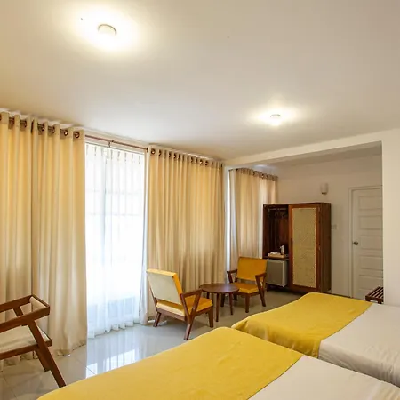 Hotel Country Club Nuwara Eliya