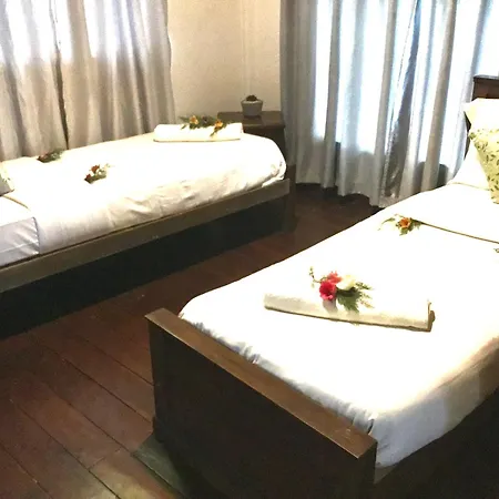 Moon Bed & Breakfast *