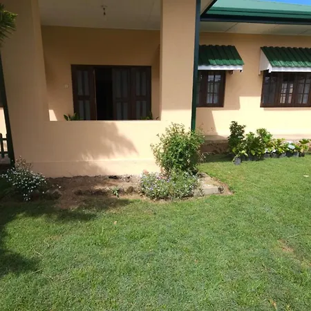 The Loris Manor Nuwara Eliya