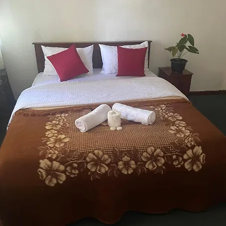 Hill Side Nest Nuwara Eliya