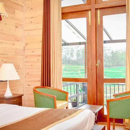 Omaya Hills Hotel