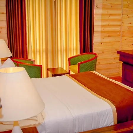 Hotel Omaya Hills *