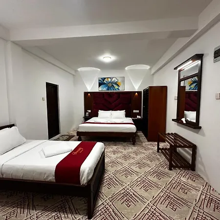 Hotel Serenity