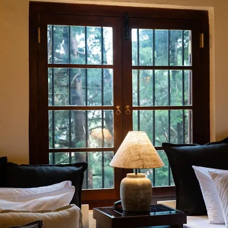 Tathya Hills - Boutique Garden Escape Bed & Breakfast 4*