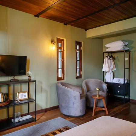 Tathya Hills - Boutique Garden Escape Bed & Breakfast 4*