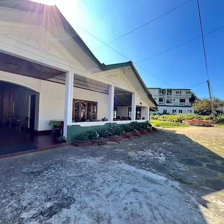 The Savanna * Nuwara Eliya