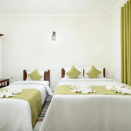 Grand Mellow Guest house *