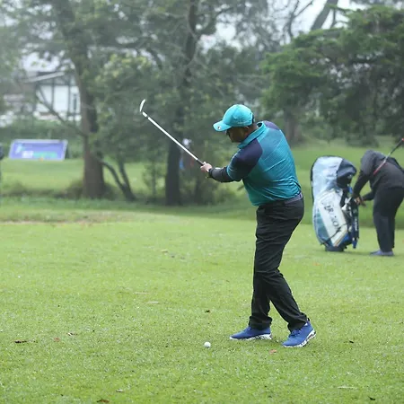 Hotel Golf Club Nuwara Eliya