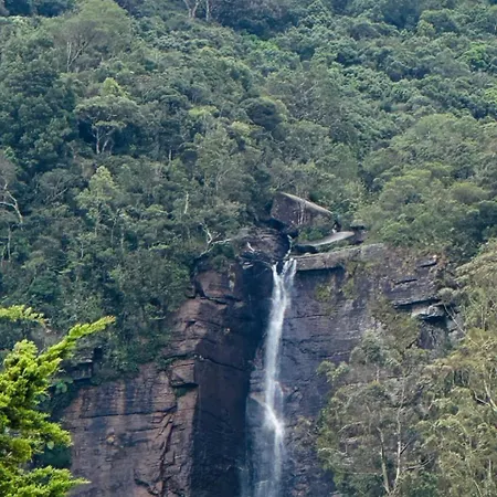 Lovers Leap Serenity * Nuwara Eliya