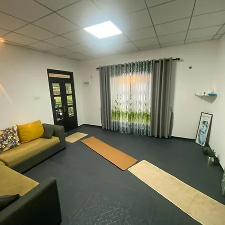 Homestay S And D