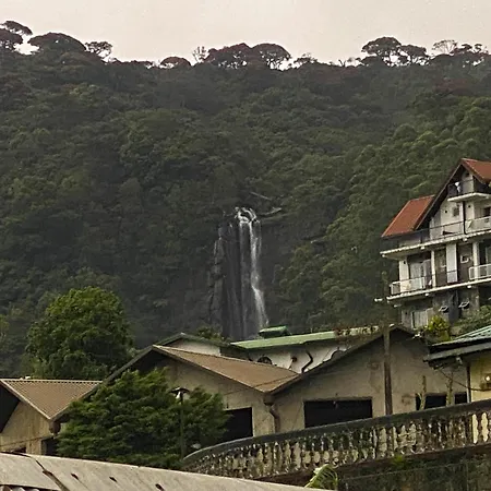 S And D Homestay *
