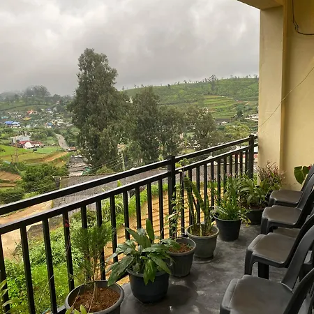 Homestay S And D *