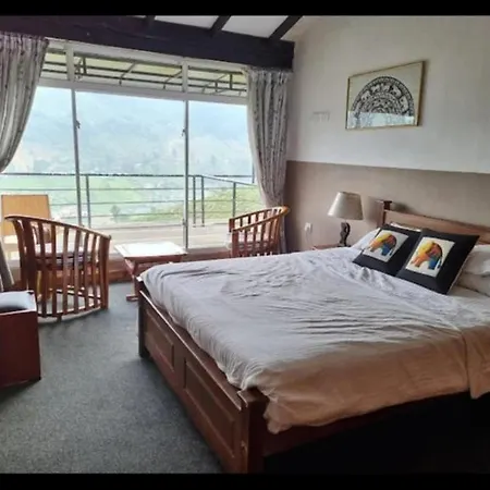 The Mount View Hotel Nuwara Eliya
