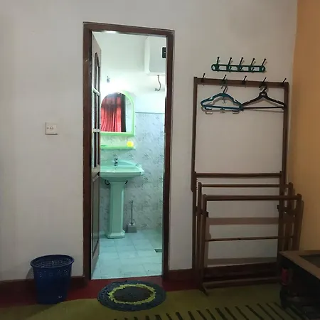 Aurora Guest house *